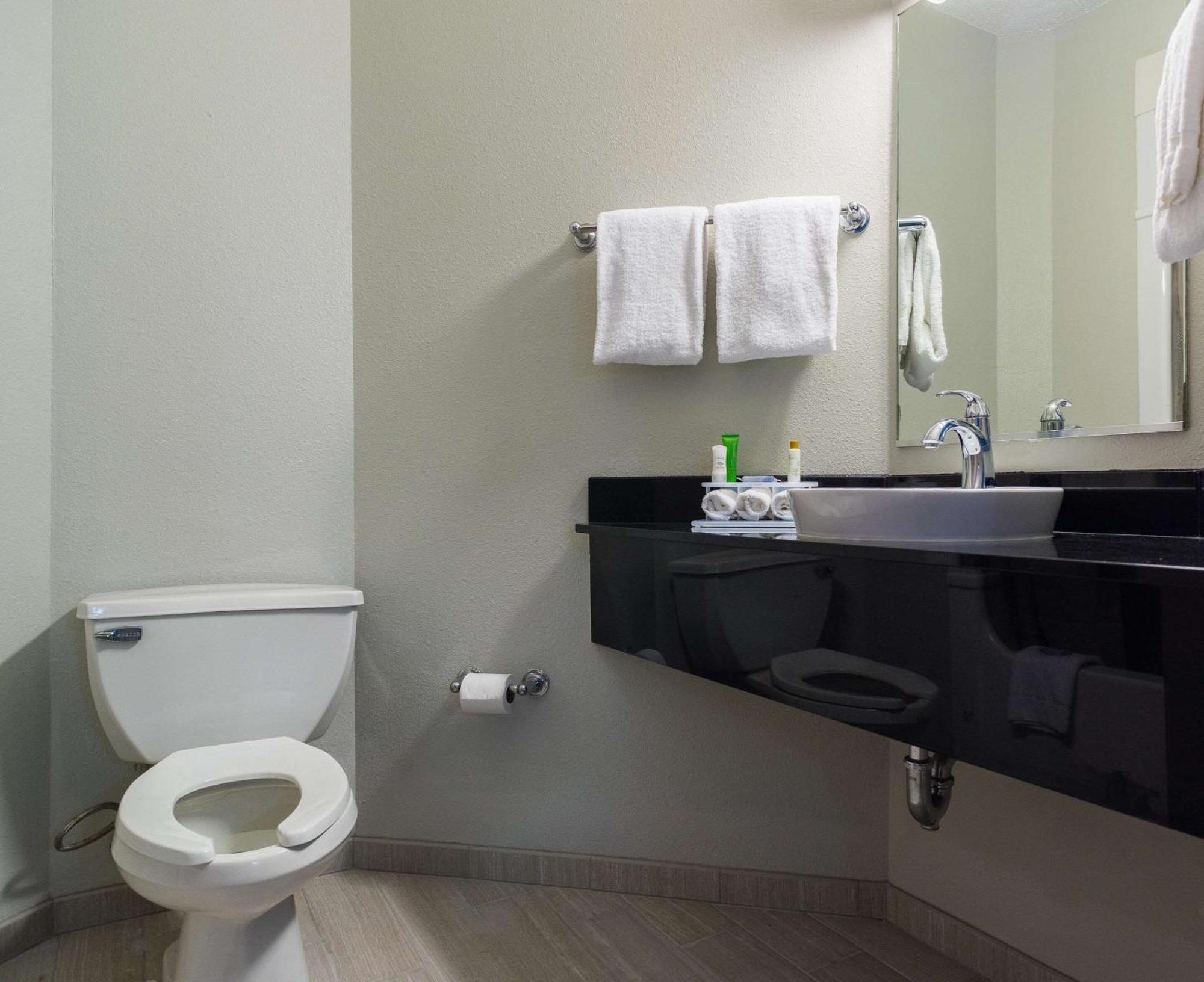 Hotel Studio Z, Ascend Collection Saint Robert