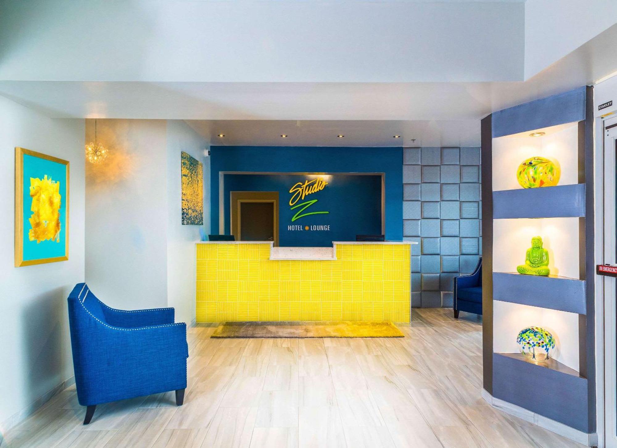 Studio Z, Ascend Collection Hotel 3*
